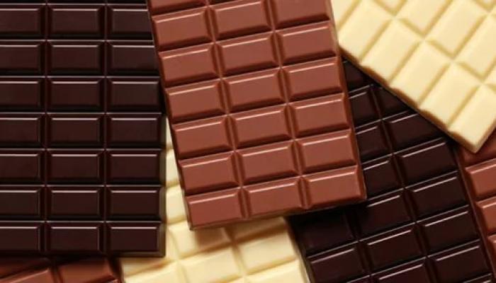 Milk fats and substitutes What fat is added to chocolate